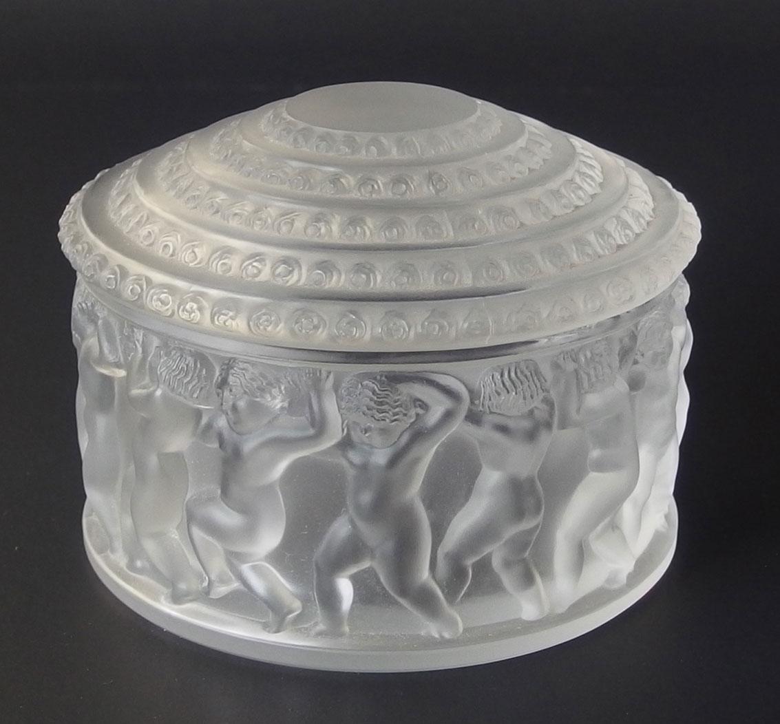 LALIQUE 'ENFANTS' CRYSTAL POWDER BOX