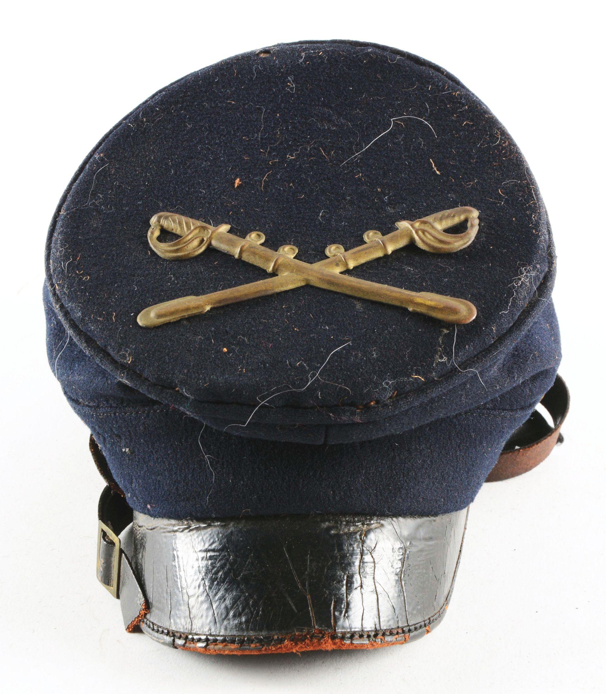 LOT OF 2: CIVIL WAR ARTILLERY SHELL JACKET AND FORAGE CAP.