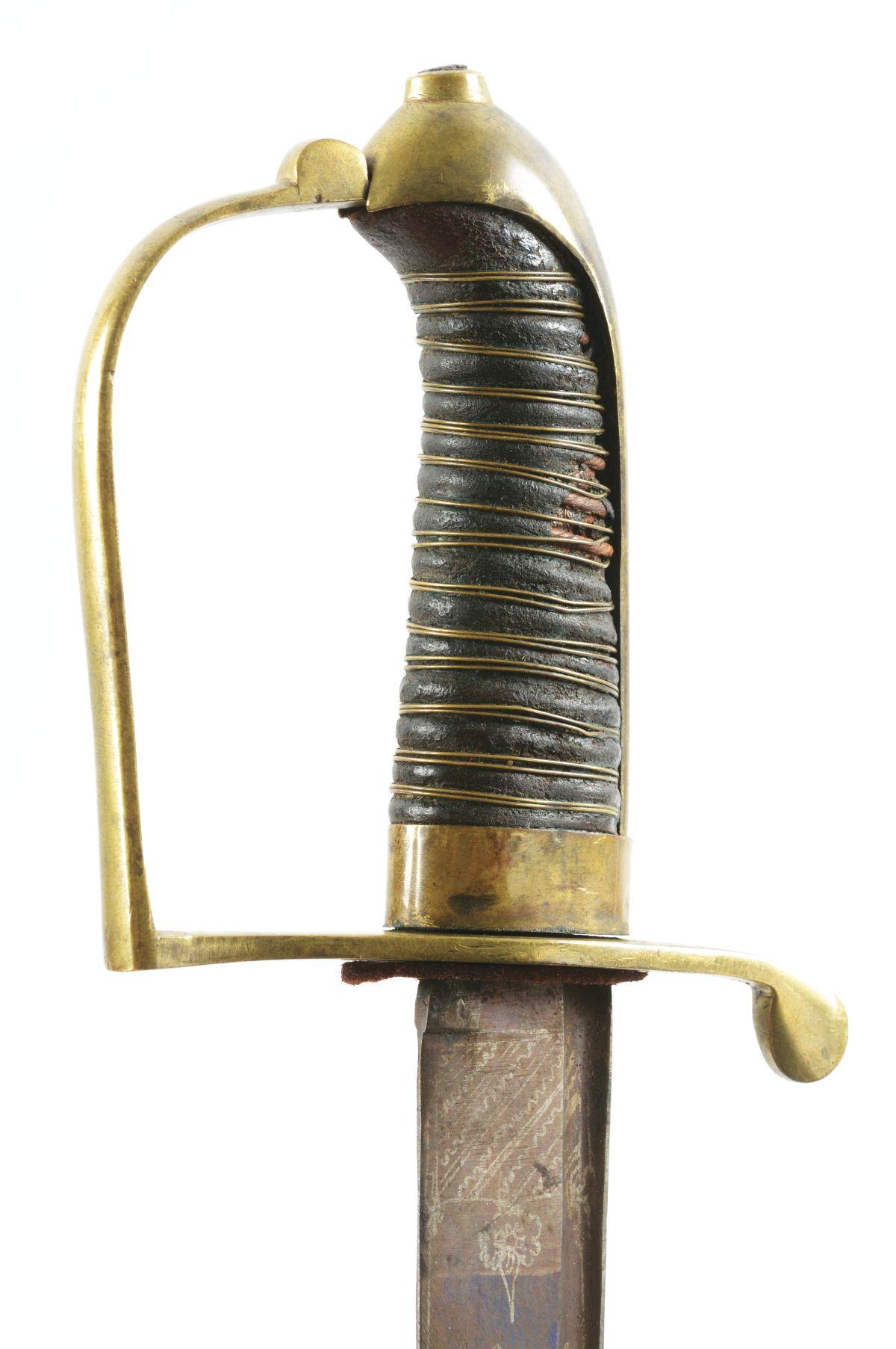 EARLY ARTILLERY OFFICER'S SABER.