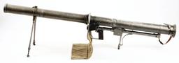 M65 BAZOOKA WITH CARRY CRATE AND INERT ROCKET.