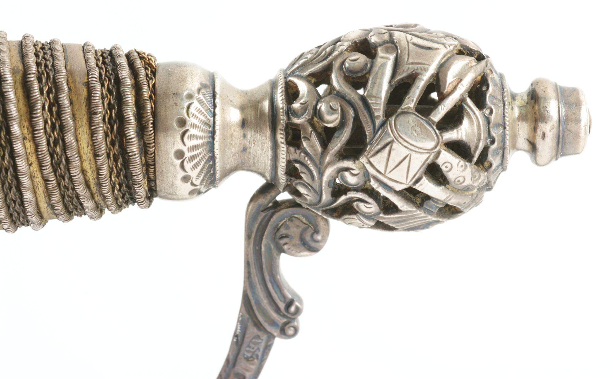 EXTREMELY FINE SILVER-HILTED ENGLISH SMALL SWORD.