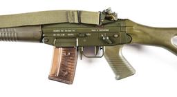 (M) GREEN PRE-BAN SIG 551-2 SP SEMI-AUTOMATIC RIFLE WITH FACTORY BOX.