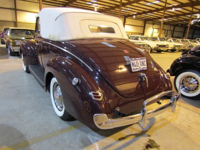 1940 Ford Deluxe Convertible