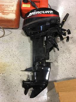 8HP Mercury Outboard Motor 2001 8M 5500RPM