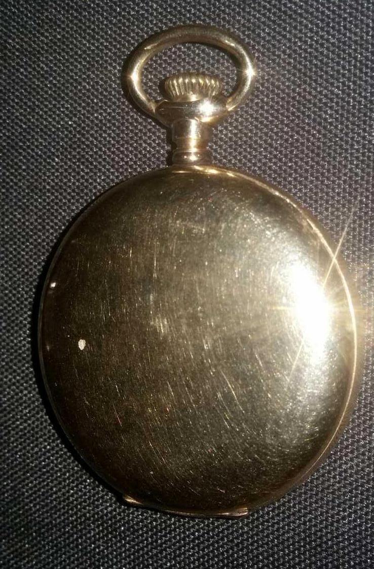 Waltham pocket watch with hunters case 21 jewel, lever set had a chip on dial