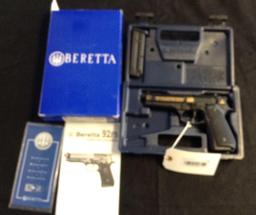 Beretta 92FS 9mm Parabellum 1 of 1500