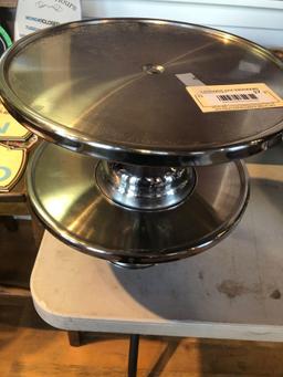 1 Lot of 2 Stainless Steel Cake Stands