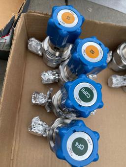 1 Lot of 9 250 PSI Pressure Regulators