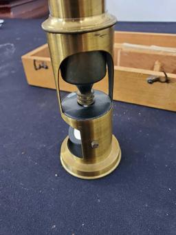 Field Microscope, In Box with 1 Slide