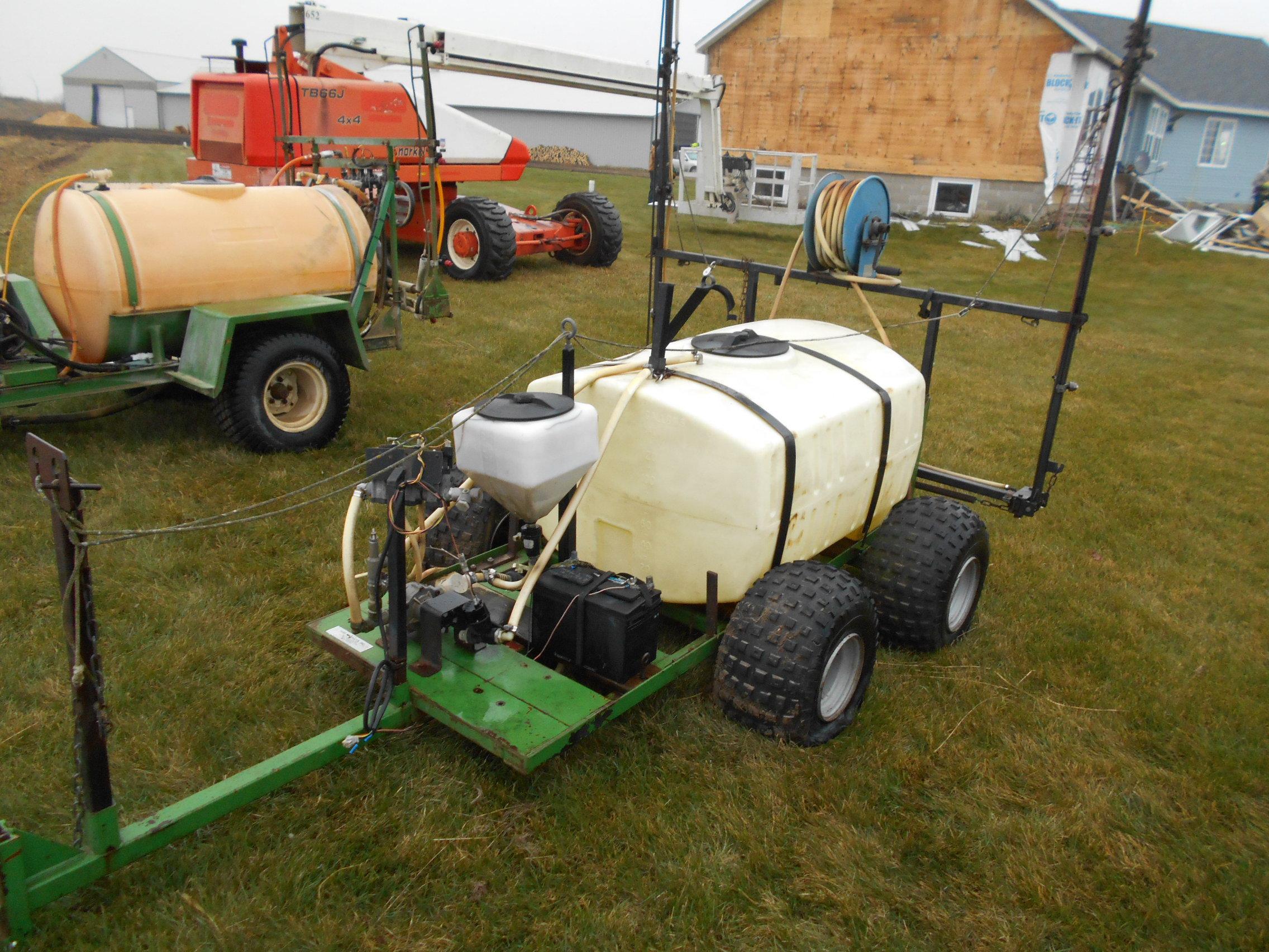 140 Gal. sprayer w/boom, tandem ax tufr tires, AS-IS has not been used in a while