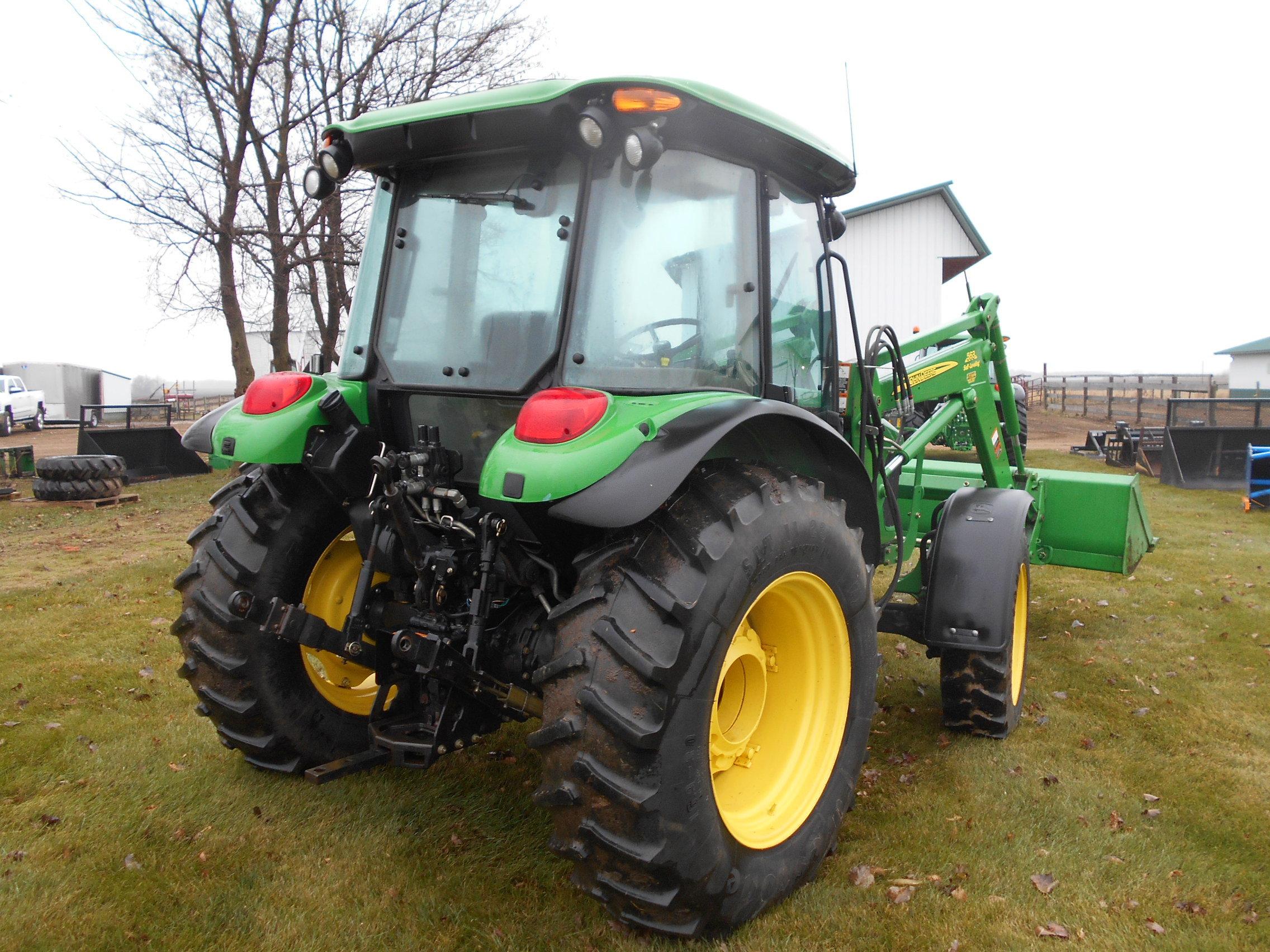 John Deere 5425 MFWD, cab, AC, heat, Radio, 798 Act. one owner hrs. left hand reverser, joy stick W/