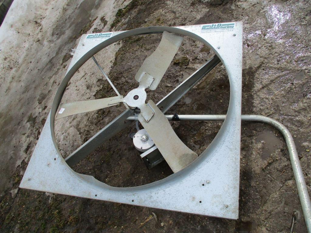 J&D Mfg. 48" hanging fan, 1 hp, 220 elect motor, fan runs fine but need a new starter capacitor