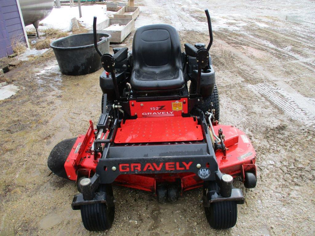 Gravely 152Z, zero turn, 52" deck, 644 hrs. showing