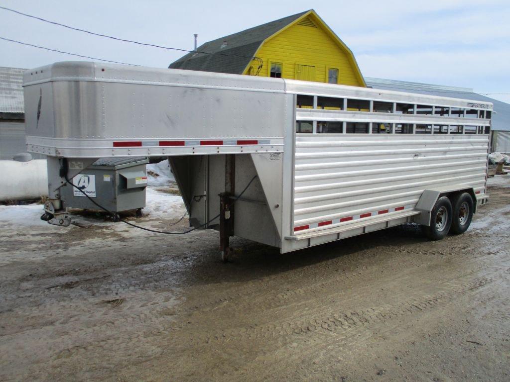 2010 Featherlite 20 ft. Alum livestock trailer, tandem axle, Binkley hitch, very good condition