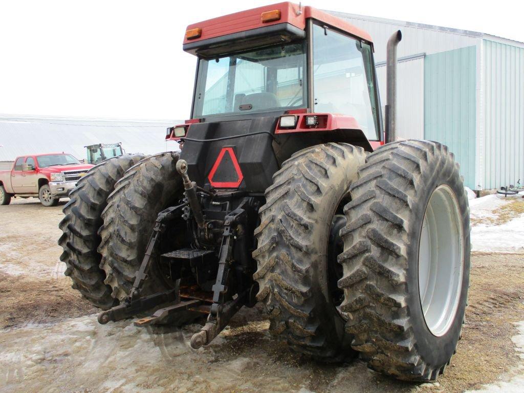 Case IH 7110 MFWD, cab, AC, heat, radio, 11,345 hrs. 3pt. dual hyd, PTO, 18.4 x 42 Ax. mnt duals