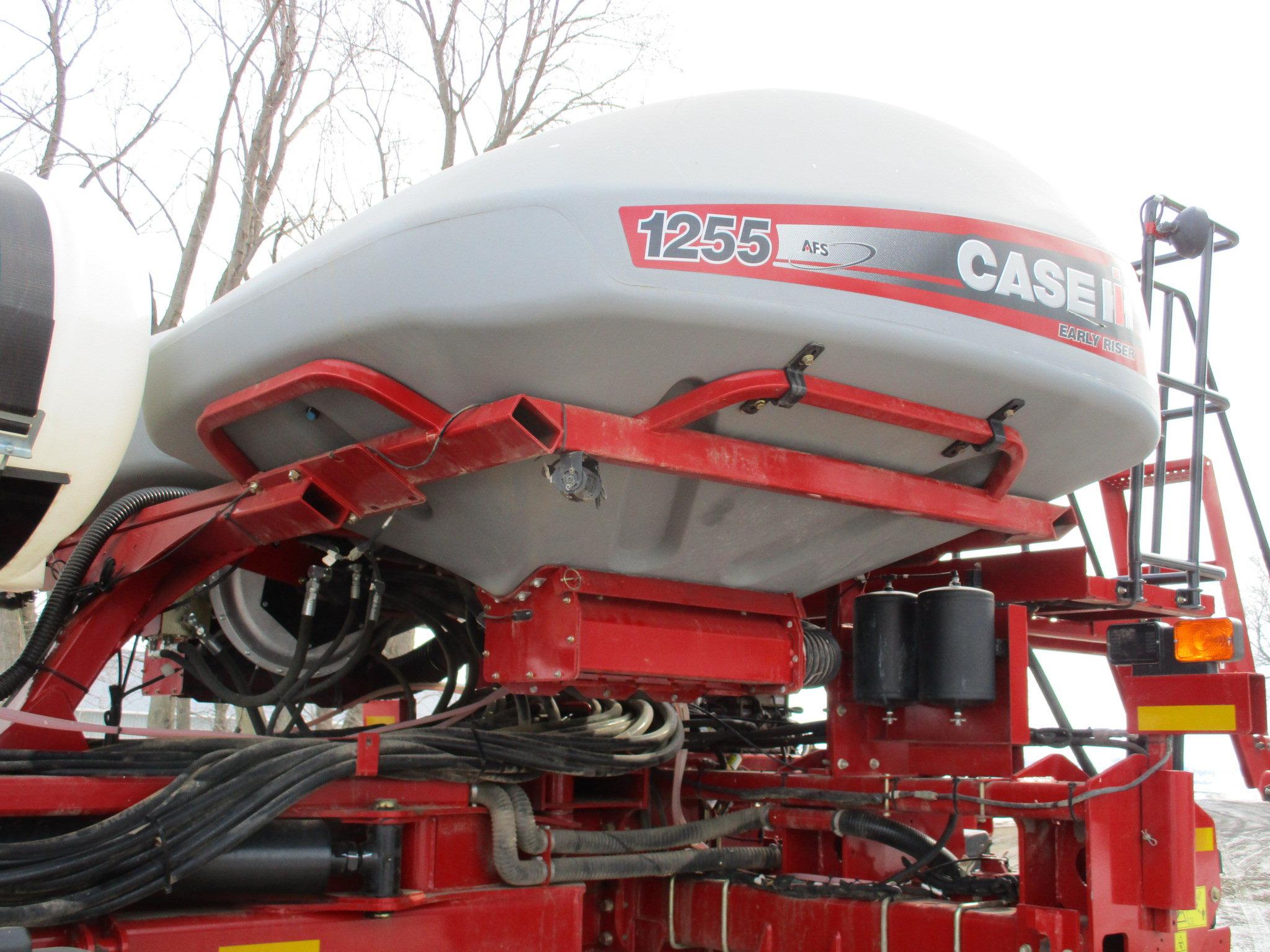 2014 Case IH 1255 Early Riser 24R30" planter, draw bar hitch, bulk fill, Liq. fert. 500 gal fert.