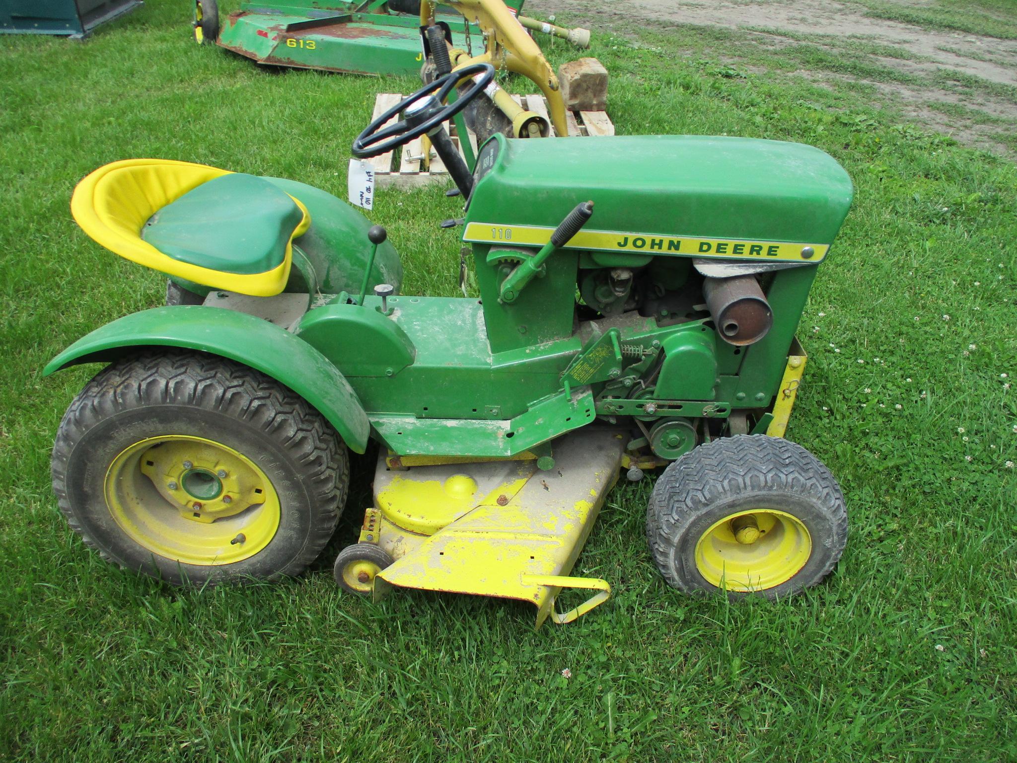 John Deere 110 riding mower, 42" deck, not running