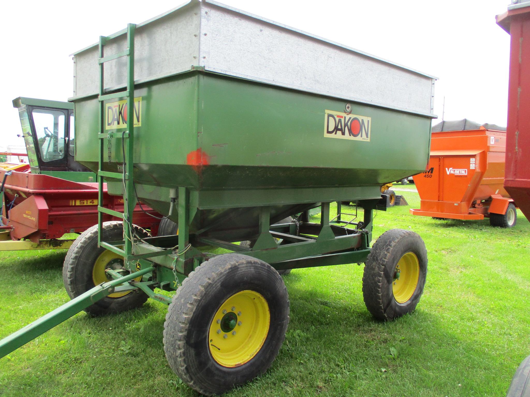 Dakon Model 231 gravity wagon w/JD 740 running gear, 9.00R-20 truck tires