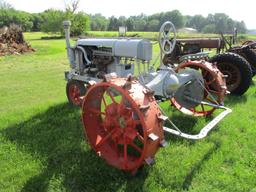 Farmall Regular, motor stuck, rear steel wheels, SN#2181