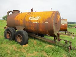 Better Bilt Model 2100 manure tank, tandem