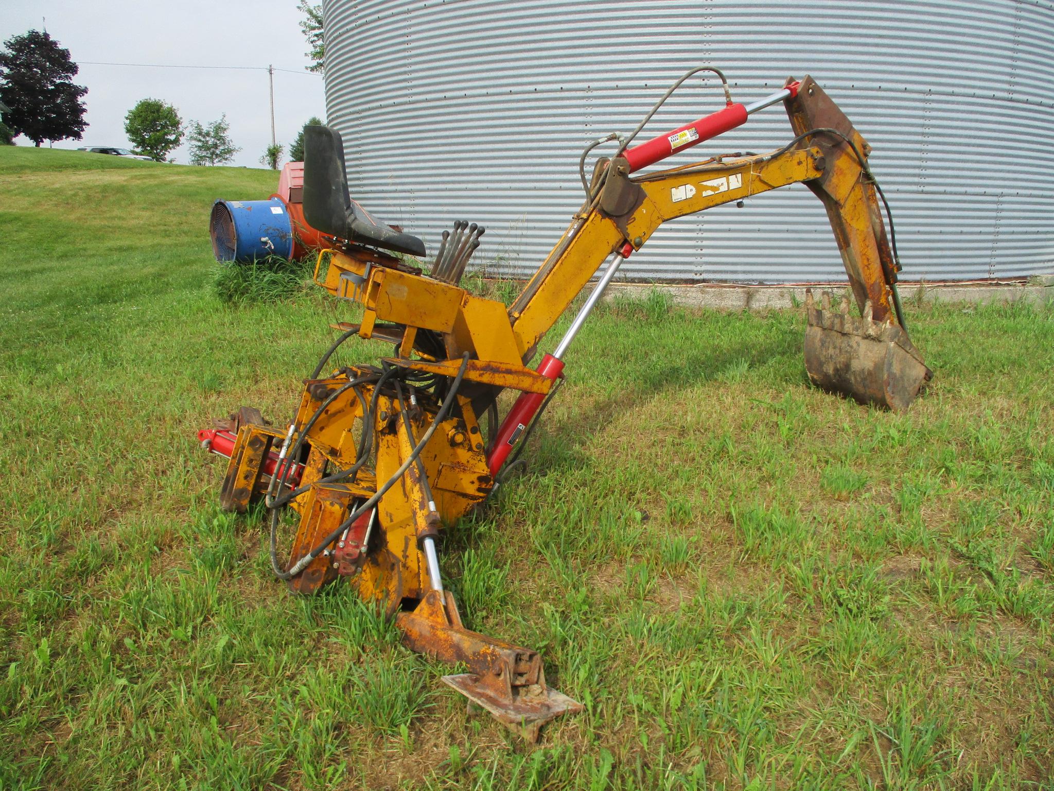 Arps 3pt. backhoe, 23" bucket