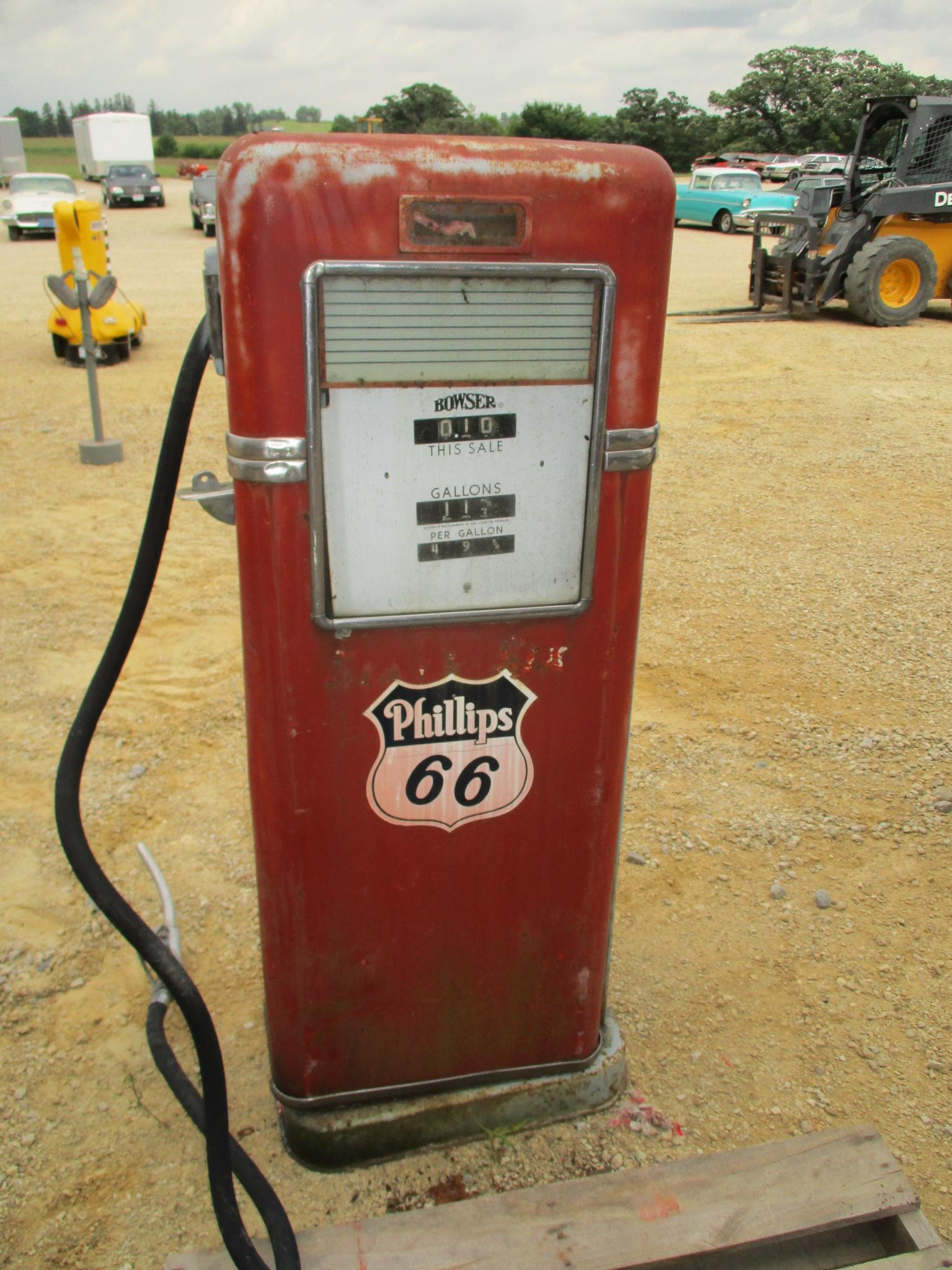 Browser Inc. gas pump figure #585, stock# 15L430, No# A835894