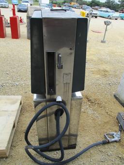 Gilbraco gas pump, Mod. 261-114-008, sn# EX8935