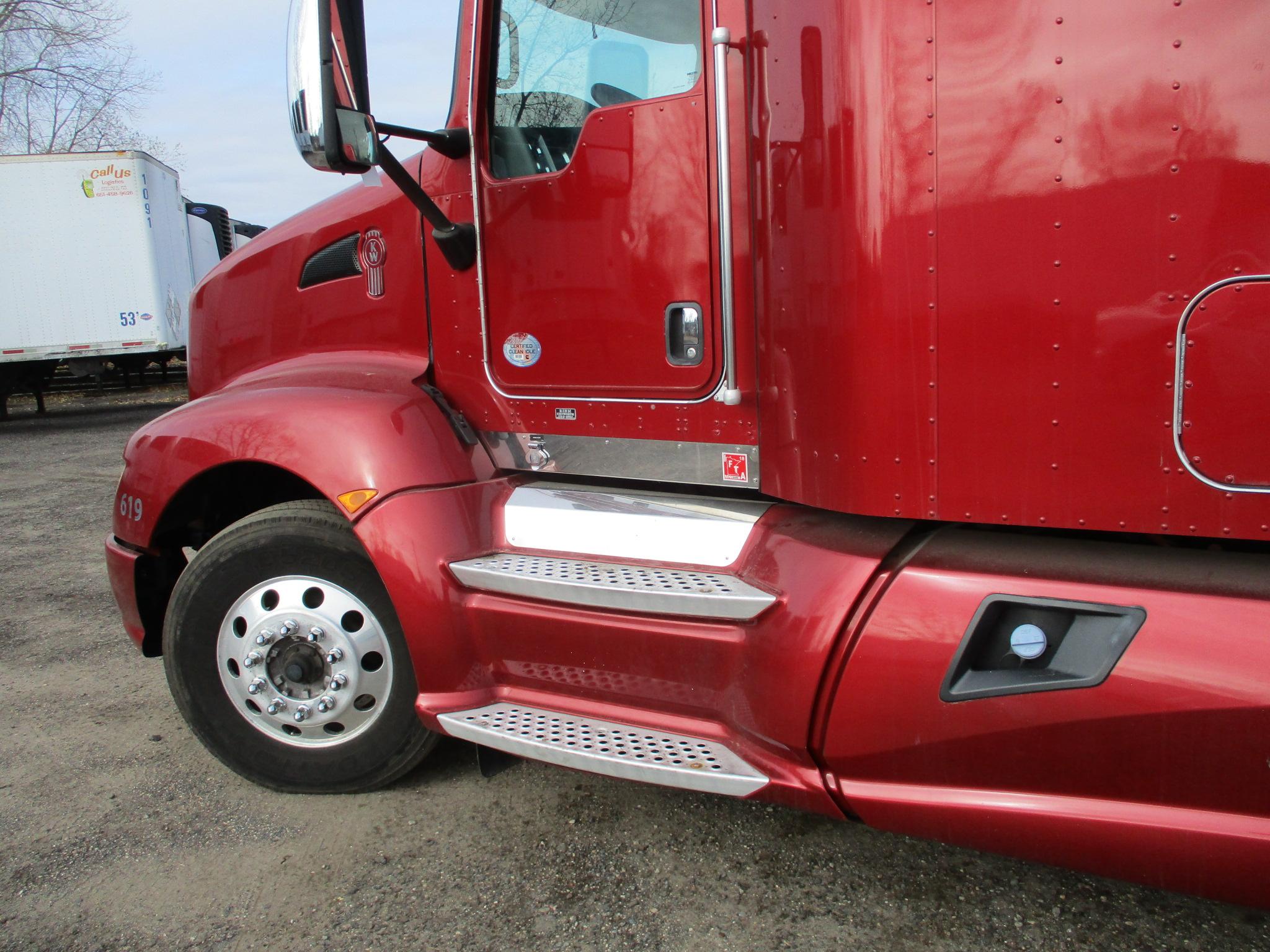 2013 Kenworth T660, 546,896 Act one owner miles, Aerocab single bunk sleeper, Cummins ISX, 450 hp