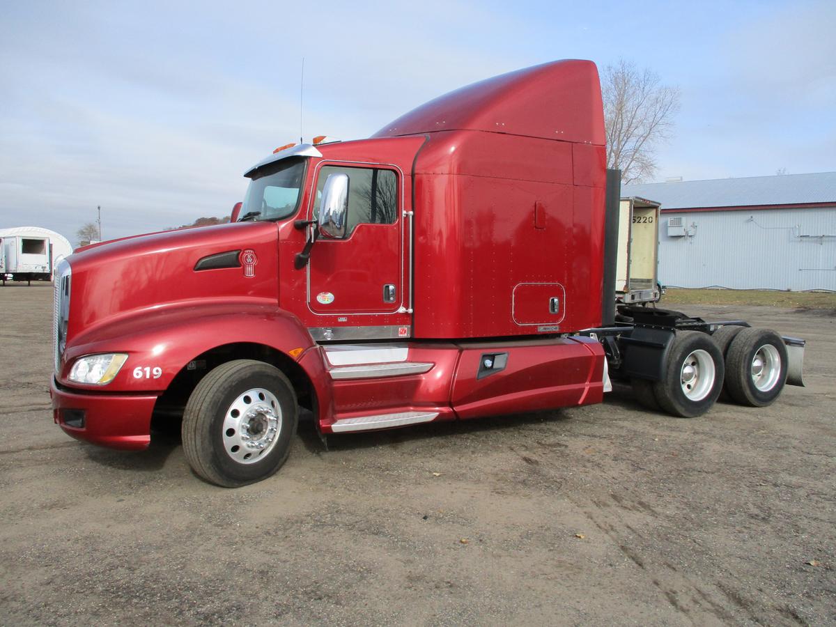 2013 Kenworth T660, 546,896 Act one owner miles, Aerocab single bunk sleeper, Cummins ISX, 450 hp