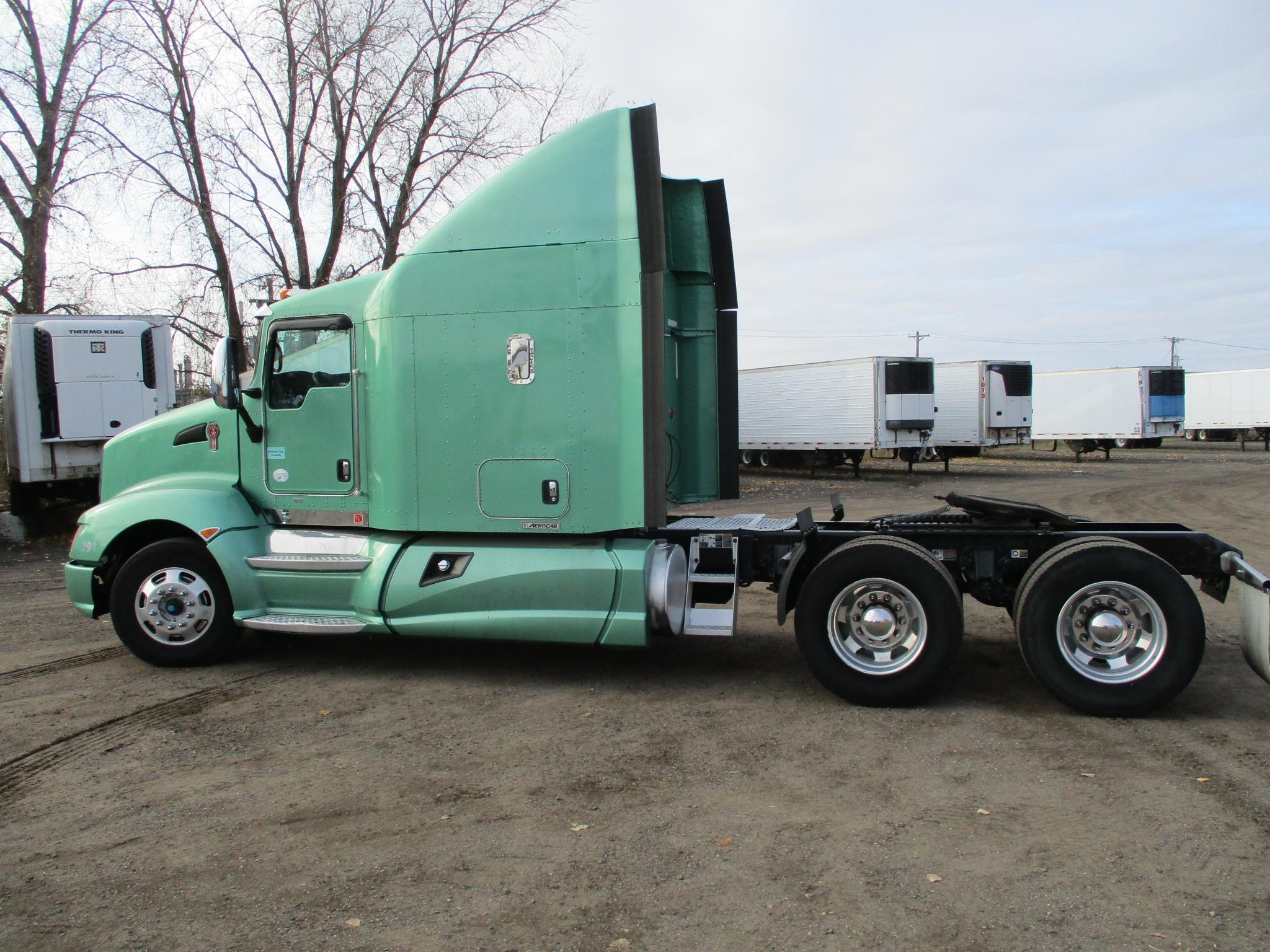 2013 Kenworth T660, 628,191 Act one owner miles, Aerocab single bunk sleeper, Cummins ISX, 450 hp