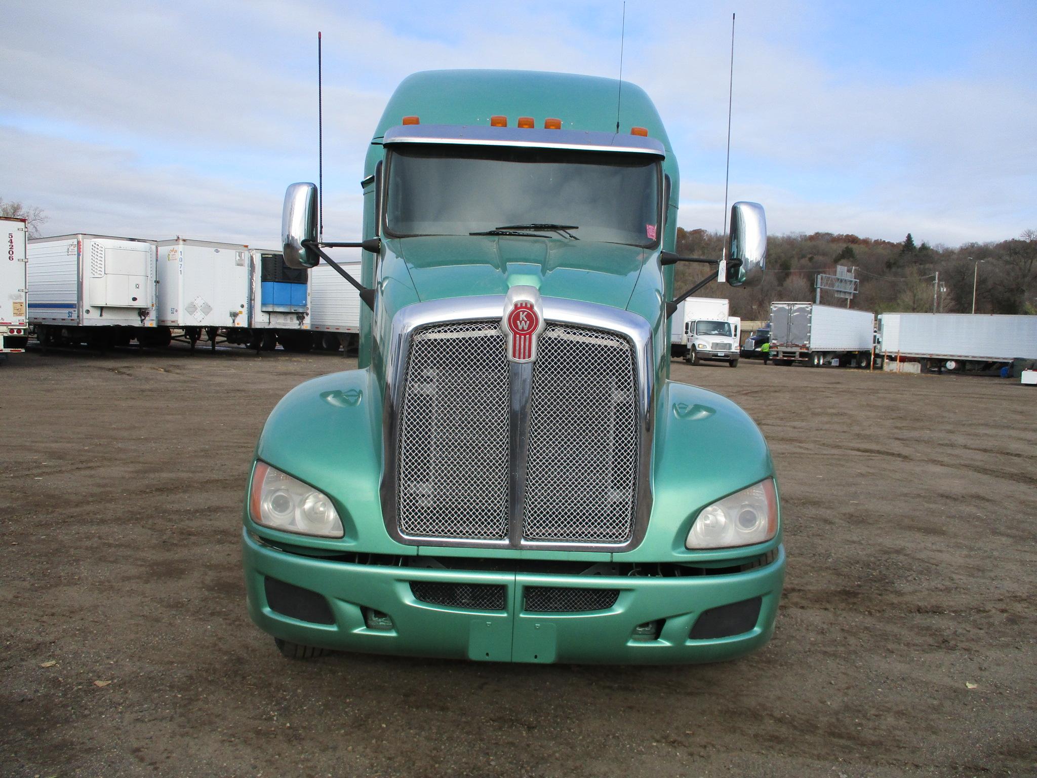 2013 Kenworth T660, 628,191 Act one owner miles, Aerocab single bunk sleeper, Cummins ISX, 450 hp