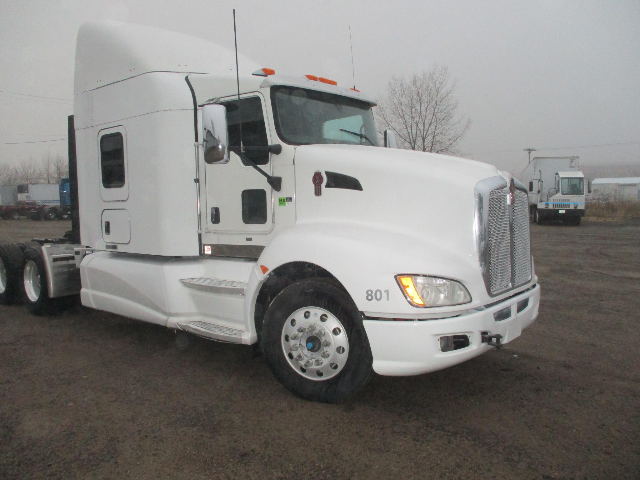 2013 Kenworth T660, 650,385 Act one owner miles, Aerocab single bunk sleeper, Cummins ISX, 450 hp