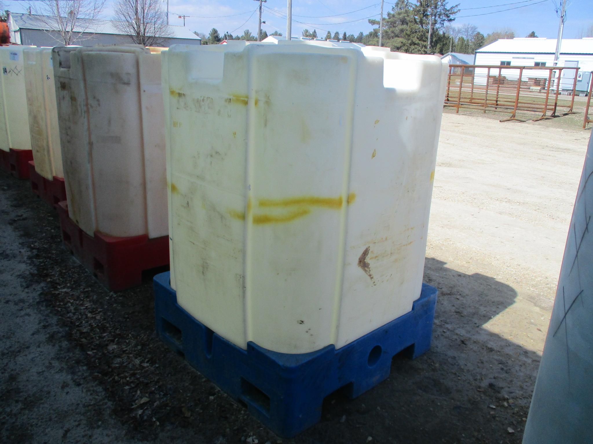 330 gal poly tank used for soap