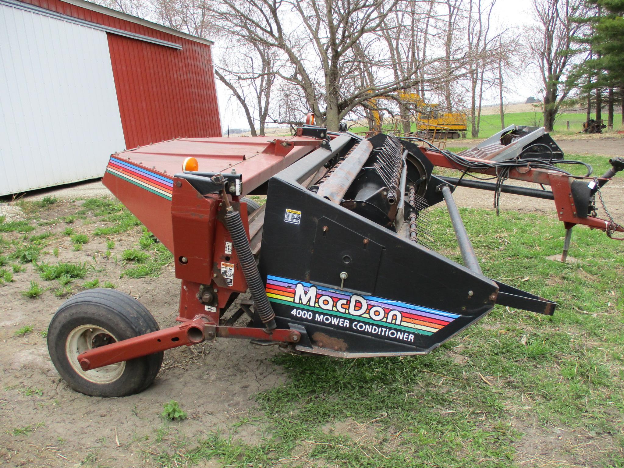 2001 Mac Don 9 ft. haybine