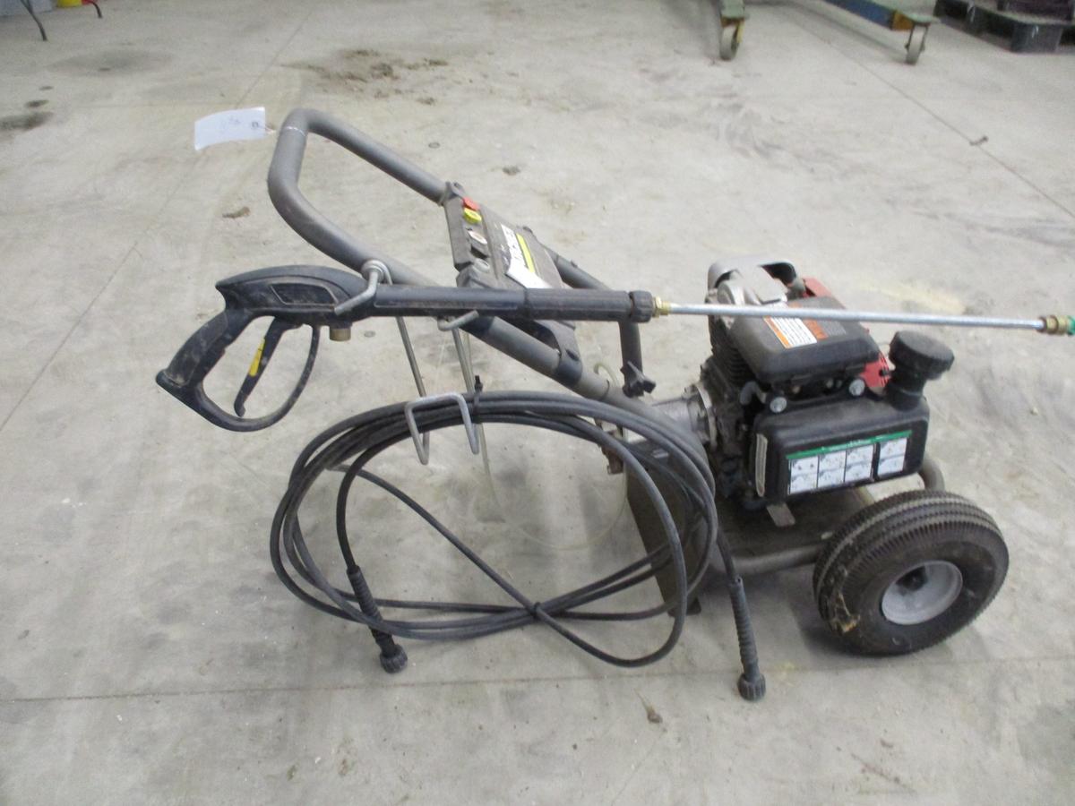 Karcher 3000 PSI gas pressure washer, Honda GC 160 engine, hose & wand