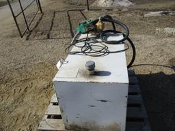 100 Gallon fuel tank w/12 volt pump