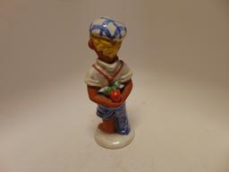 RED WING BOY HOLDING APPLE BEHIND BACK, #1122, EXCELLENT CONDITION