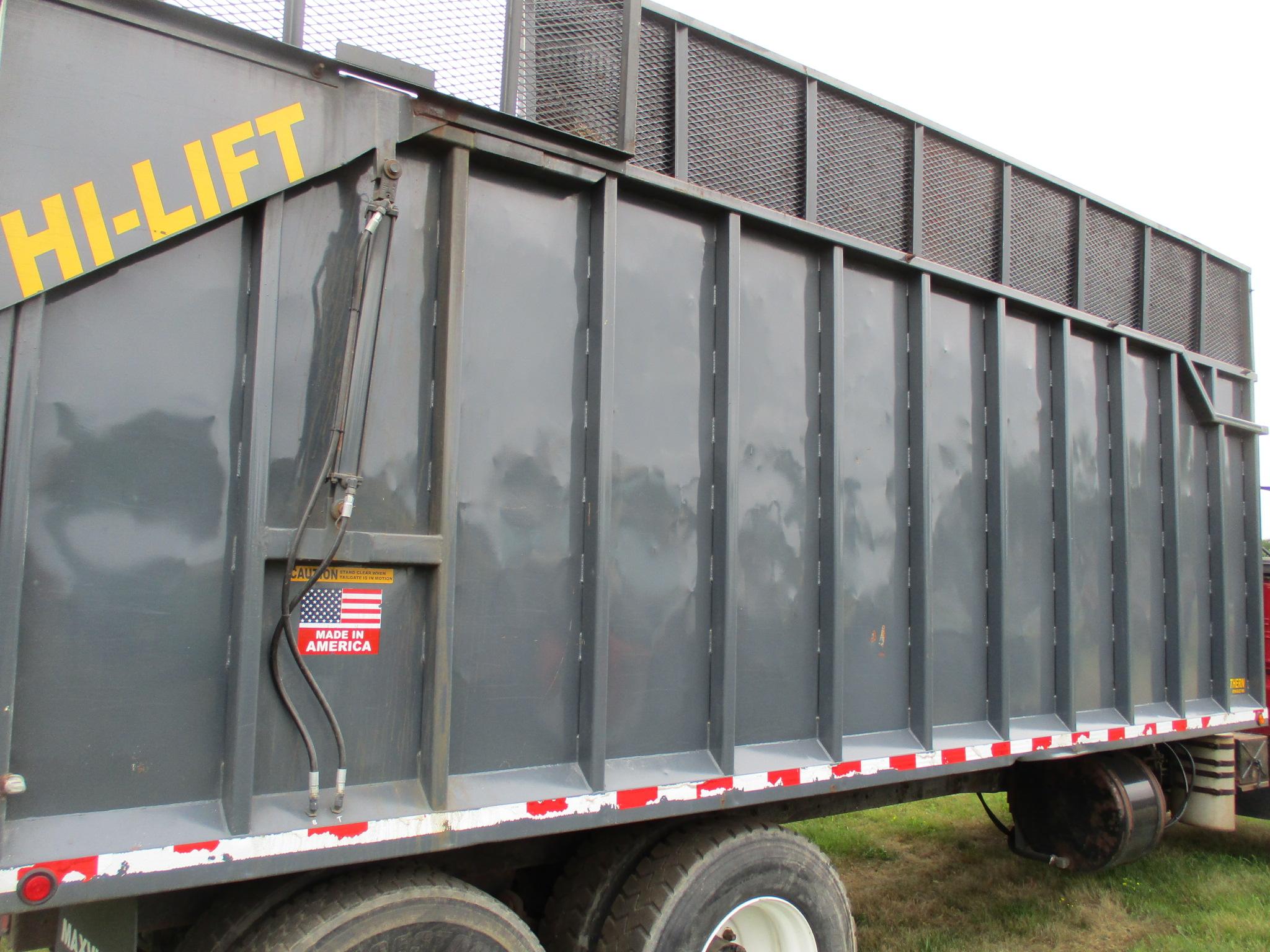 1995 Mack 350 tandem w/Northern 20' Hyd silage box, Mack 350 engine, runs drives, operates