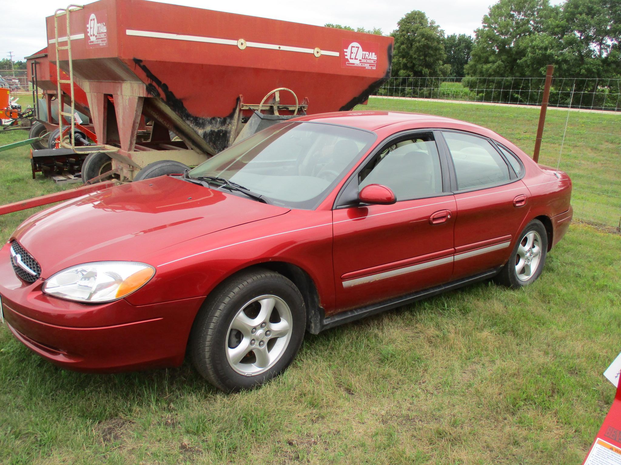 2000 Ford Tauras SE, 113,340 miles showing, power windows, locks, cruise, tilt, AC, runs & drives