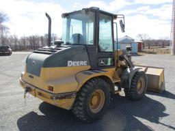 2013 John Deere 324J, 13,965 Hrs. 4x4, cab. AC, heat, JRB coupler, Aux Hyd, bucket, New tires, top