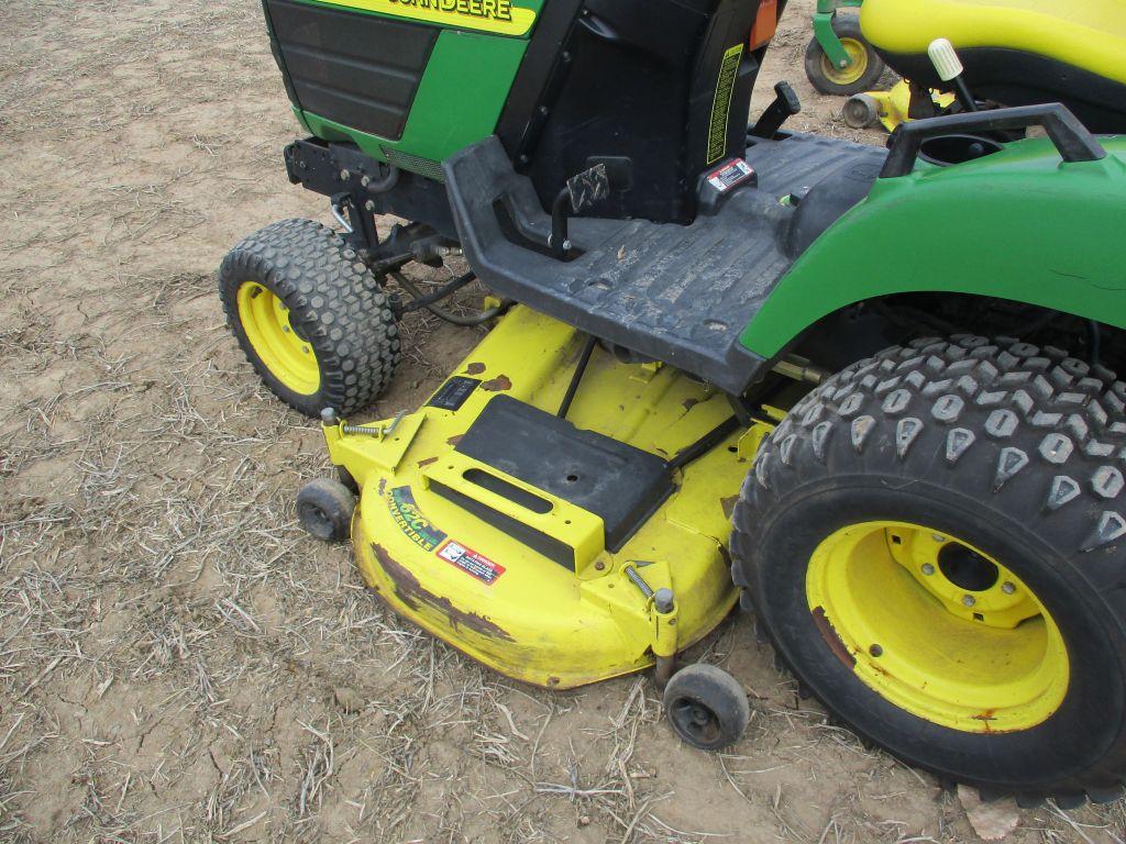 John Deere 2210 Dsl. 962 Hrs. 4WD, 3pt. PTO,Hyd & mid Mnt. Hyd, Hydro, JD 62" mower deck