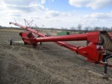 Farm King 13" x 70' Auger, Hyd lift & swing hopper, low use