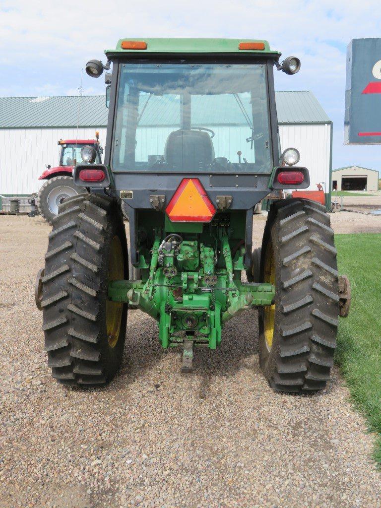 JD MODEL 4440