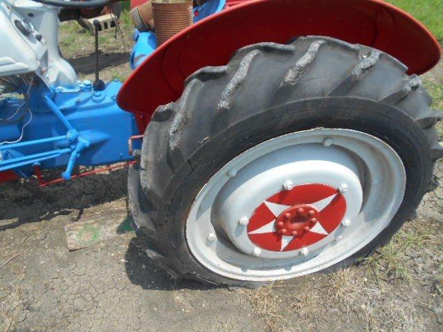 1939 Ford 9N Salvage Tractor