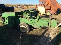 John Deere 346 Square Baler