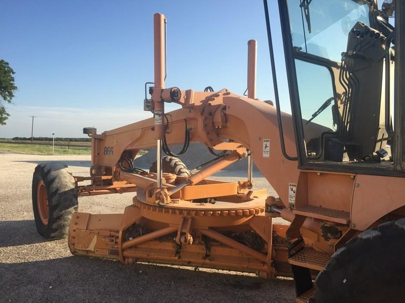 2007 Case 865 Maintainer