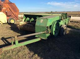 John Deere 346 Square Baler