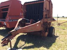 International 2400 Hay Baler