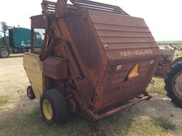 New Holland 852 Round Baler