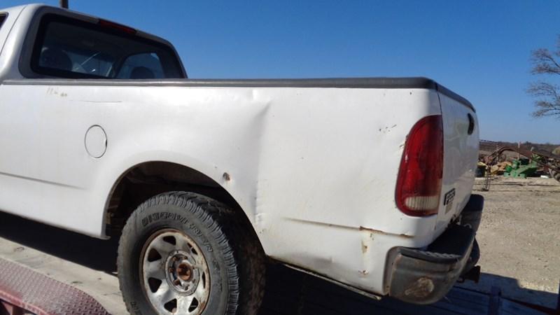 Ford F250 Salvage Truck